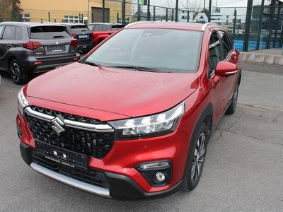 Gebraucht Suzuki SX4 S-Cross Comfort+ 102 PS (75 kW) 2023 Rot SUV