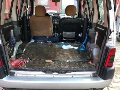 Gebraucht Peugeot Partner 90 PS (66 kW) 2000 Grau Van / Kleinbus