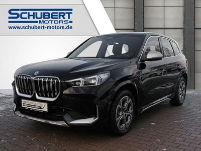 Gebraucht BMW iX1 xLine 230 kW (313 PS) 2023 Schwarz 2 SUV