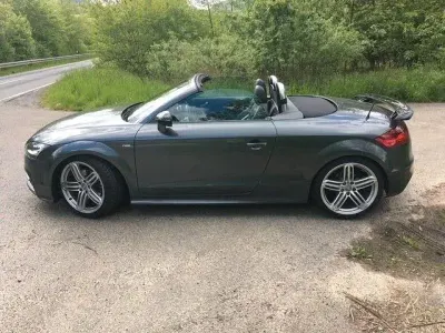 Gebraucht Audi TT Roadster Ambiente 170 PS (125 kW) 2014 Grau Cabrio