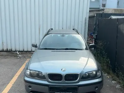 Gebraucht BMW 320 150 PS (110 kW) 2005 Silber Kombi