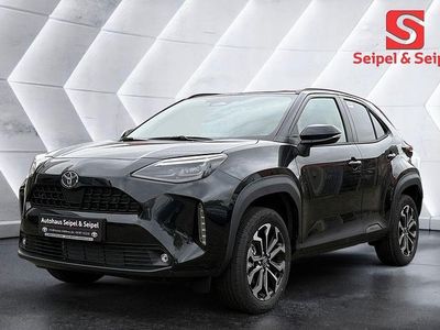 Schwarz Neu 2025 Toyota Yaris Cross SUV | 30.890 € (Etwas zu teuer)