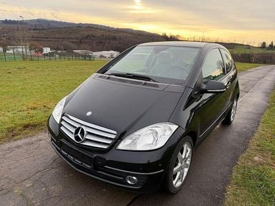 Schwarz Gebraucht 2009 Mercedes A180 Limousine | 3.990 € (Fairer Preis)
