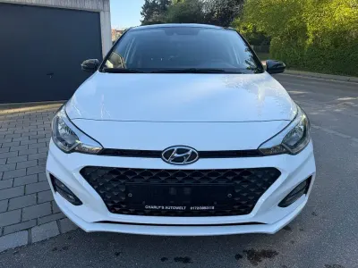 Second-hand Hyundai i20 YES! 101 CP (74 kW) 2019 Alb Hatchback