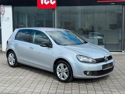 Gebraucht VW Golf VII Match 122 PS (89 kW) 2012 Silber Limousine