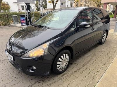 Mitsubishi Grandis
