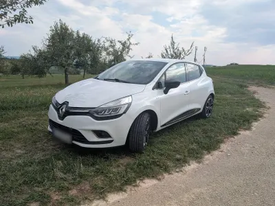 Gebraucht Renault Clio Bose Edition 118 PS (86 kW) 2017 Weiß Limousine