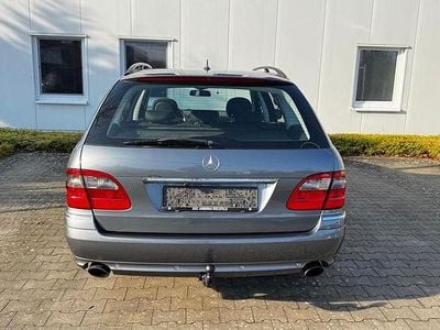 Second-hand Mercedes E280 Elegance 190 CP (139 kW) 2008 Gri Berlinǎ