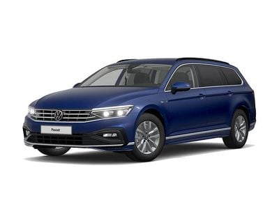 Second-hand VW Passat R-line 150 CP (110 kW) 2023 Albastru Break