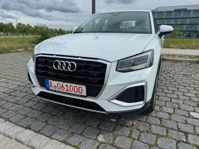 Gebraucht Audi Q2 Advanced 150 PS (110 kW) 2023 Gletscherweiss SUV