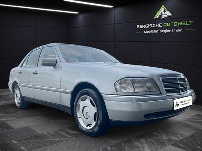 Gebraucht Mercedes C180 122 PS (89 kW) 1994 Silber Limousine