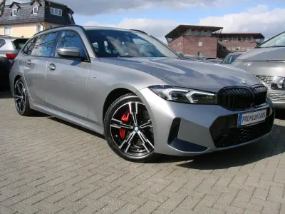 Gebraucht BMW 320 Shadowline 184 PS (135 kW) 2024 Skyscraper grau (metallic) Kombi