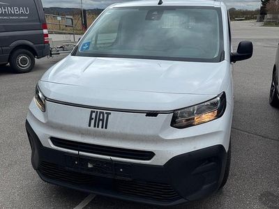 Usata Fiat Doblò 2024 Bianco Monovolume