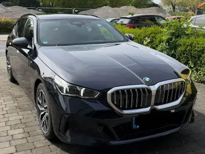 Usata BMW 540 Performance 303 CV (222 kW) 2025 Nero Station wagon