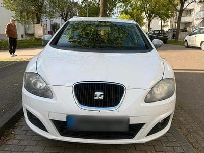 Usata Seat Leon 2012 Bianco Utilitaria
