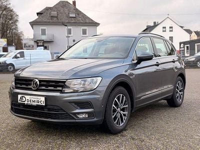 Gebraucht VW Tiguan Comfortline 131 PS (96 kW) 2020 Indiumgrau metallic SUV