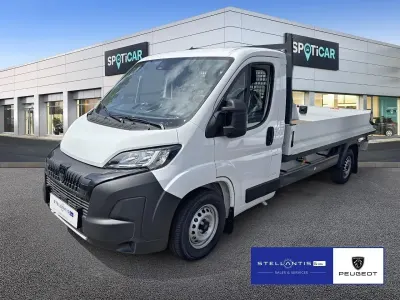 Neu Peugeot Boxer 179 PS (131 kW) 2025 Weiß Van