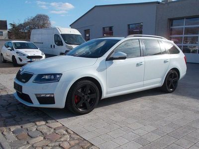 Gebraucht Skoda Octavia RS 184 PS (135 kW) 2015 Weiß Kleinwagen