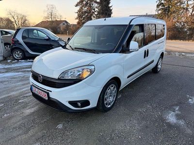 Weiß Gebraucht 2017 Fiat Doblò Van / Kleinbus | 6.500 € (Fairer Preis)