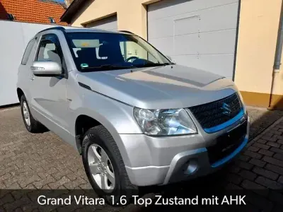 Gebraucht Suzuki Grand Vitara City 106 PS (77 kW) 2010 Silber SUV