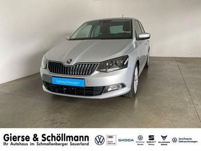 Usata Skoda Fabia Clever 75 CV (55 kW) 2018 Argento Berlina