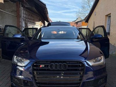 Second-hand Audi S4 Design 333 CP (244 kW) 2012 Albastru Break