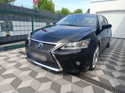 Gebraucht Lexus CT200h 136 PS (100 kW) 2012 Schwarz Kleinwagen