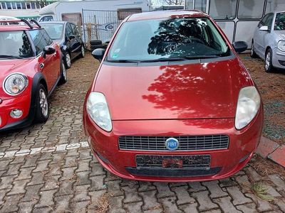 Gebraucht Fiat Grande Punto Active 77 PS (56 kW) 2007 Rot Kleinwagen