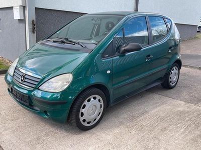 Usata Mercedes A140 81 CV (59 kW) 2000 Verde Berlina