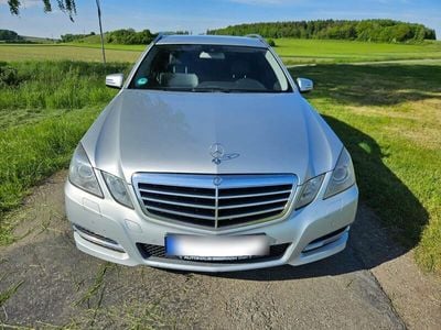 Mercedes E220
