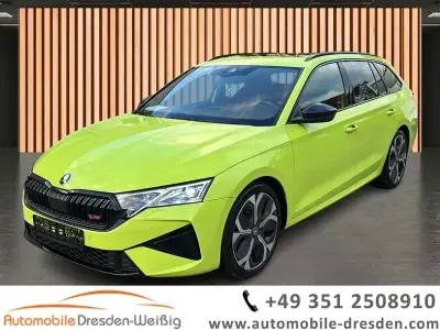 Gebraucht Skoda Octavia RS 265 PS (194 kW) 2025 Gelb Kombi