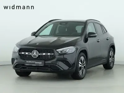Gebraucht Mercedes GLA200 Night 150 PS (110 kW) 2025 Schwarz SUV
