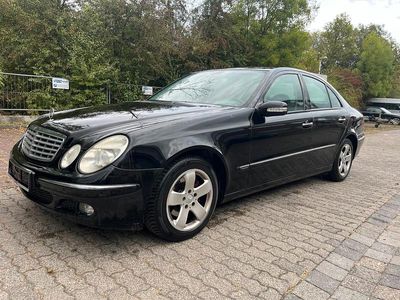 Mercedes E220