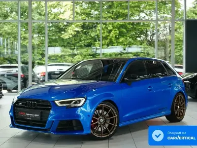 Gebraucht Audi S3 Sport 301 PS (221 kW) 2019 Blau Limousine
