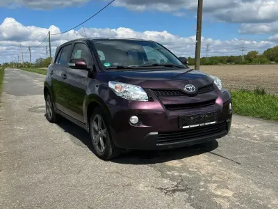 Gebraucht Toyota Urban Cruiser 100 PS (73 kW) 2009 Andere farben Kleinwagen