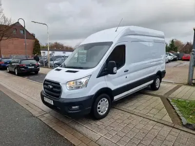 Used Ford Transit 131 HP (96 kW) 2019 White Minivan
