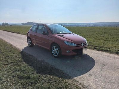 Gebraucht Peugeot 206 80 PS (58 kW) 2003 Rot Kleinwagen