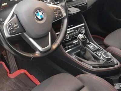 gebraucht BMW 218 i Sport