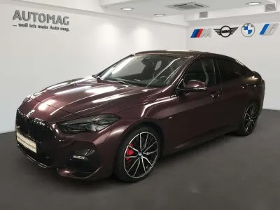 Gebraucht BMW 220 Gran Coupé M Sport 178 PS (130 kW) 2024 Sonderlackierung wildberry Coupé