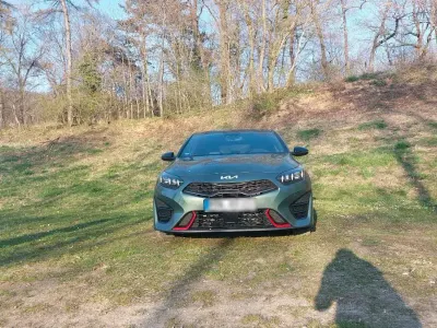 Usata Kia Ceed GT GT 204 CV (150 kW) 2023 Verde Berlina