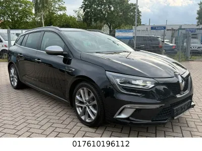 Używany Renault Mégane GrandTour GT 163 KM (119 kW) 2018 Czarny Kombi
