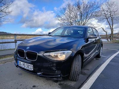 Gebraucht BMW 116 136 PS (100 kW) 2012 Schwarz Kleinwagen