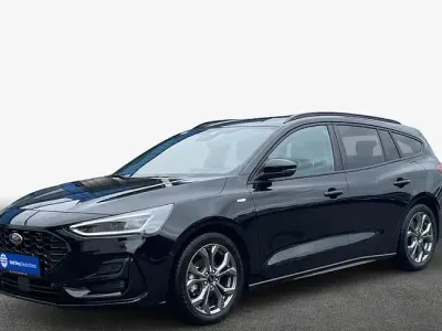 Gebraucht Ford Focus ST-Line X 155 PS (114 kW) 2025 Schwarz Kombi