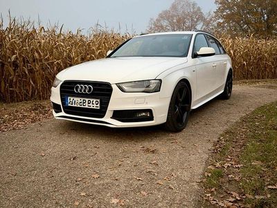Gebraucht Audi A4 S-Line 204 PS (150 kW) 2012 Weiß Kombi