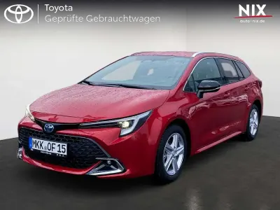 Neu Toyota Corolla 122 PS (89 kW) 2026 Rot Kombi