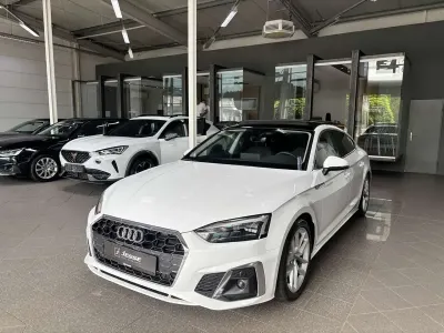 Gebraucht Audi A5 Sportback S-Line 204 PS (150 kW) 2024 Arkonaweiß Kleinwagen