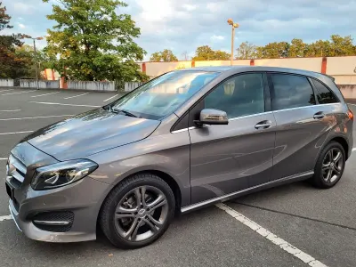 Gebraucht Mercedes B200 136 PS (100 kW) 2017 Grau Van / Kleinbus