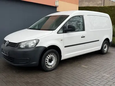 Usado VW Caddy 102 HP (75 kW) 2013 Branco Monovolume