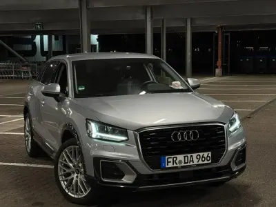 Gebraucht Audi Q2 Design 150 PS (110 kW) 2018 Grau SUV
