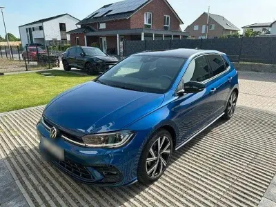 Gebraucht VW Polo R-line 116 PS (85 kW) 2024 Blau Kleinwagen